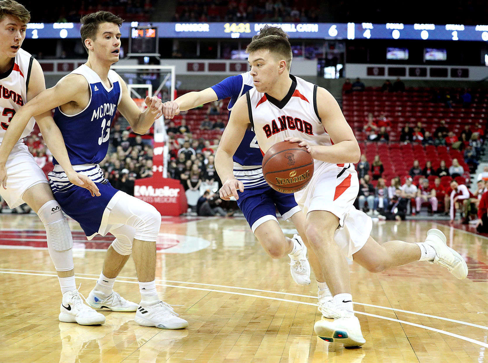 Bangor vs. Chippewa McDonell championship game